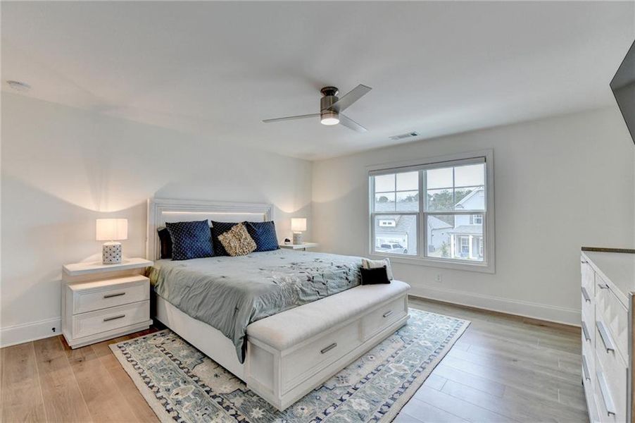 Furnished interior view inside a new home in , Woodstock (Image 57).