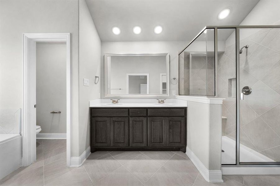 Furnished interior view inside a new home in Fox Landing, Caddo Mills (Image 7).