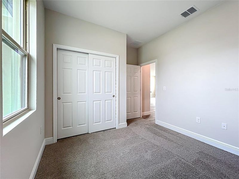 Spacious, unfurnished interior of a new home in , North Port (Image 40).