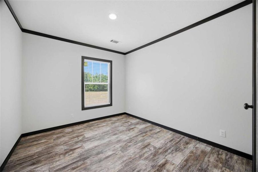 Spacious, unfurnished interior of a new home in , Eatonton (Image 18).