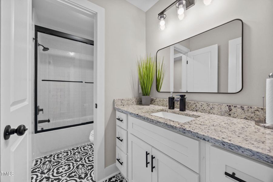 36-web-or-mls-IMG_5911 36-web-or-mls-IMG_5911