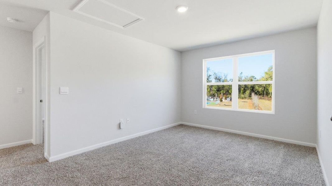 Spacious, unfurnished interior of a new home in Misting Springs, Crawfordville (Image 36).