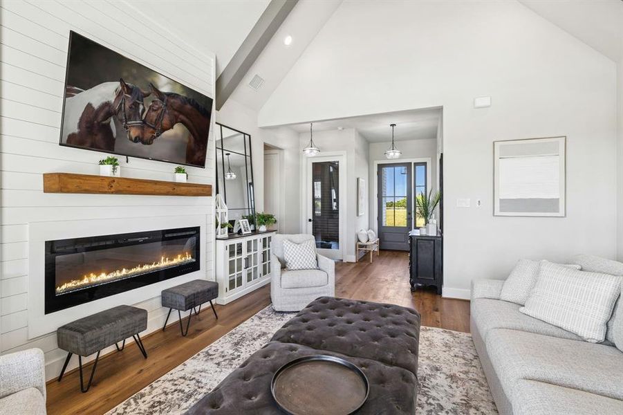 Furnished interior view inside a new home in , Leonard (Image 11).