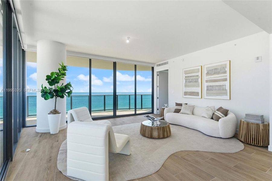 Furnished interior view inside a new home in , Pompano Beach (Image 8).