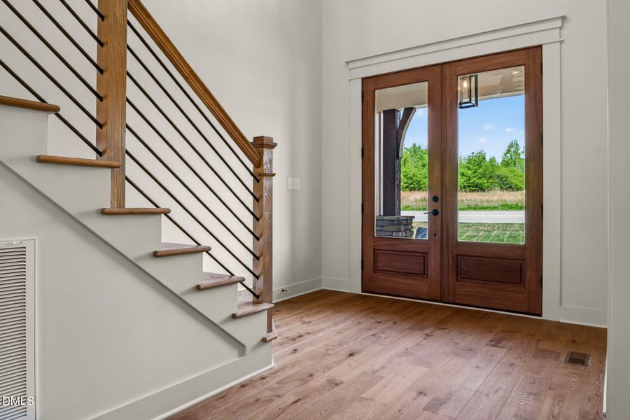 16-web-or-mls-12601 Burgess -16