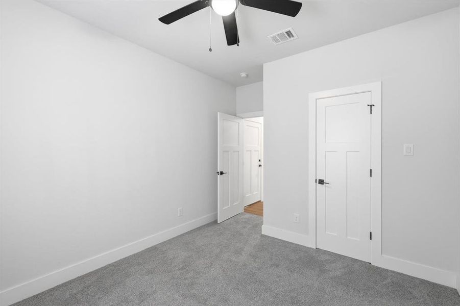 Spacious, unfurnished interior of a new home in , Fort Worth (Image 26).