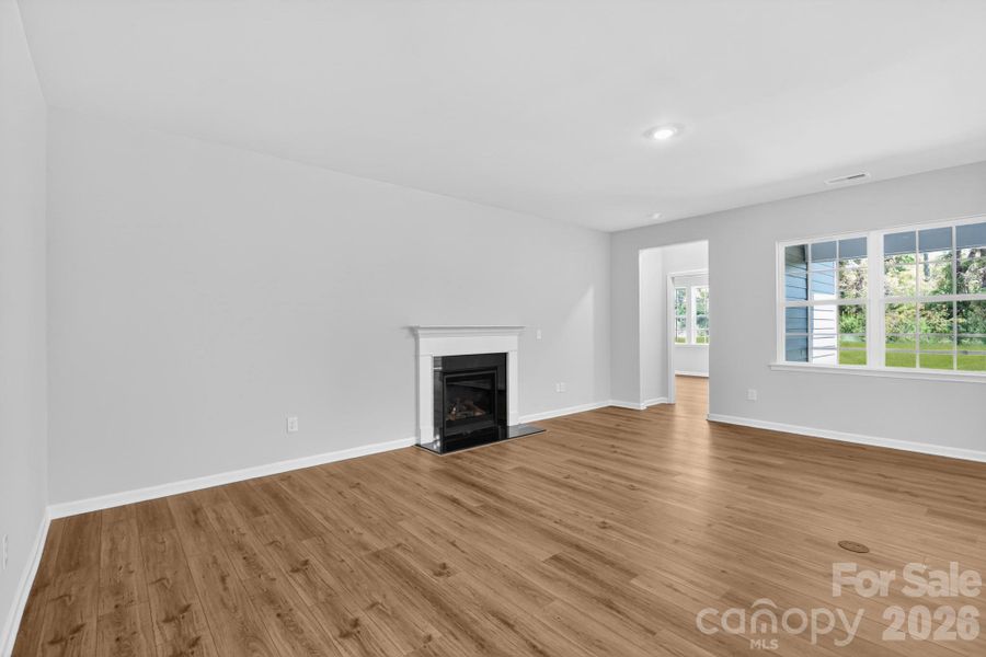 Spacious, unfurnished interior of a new home in Roselyn, Lancaster (Image 24).