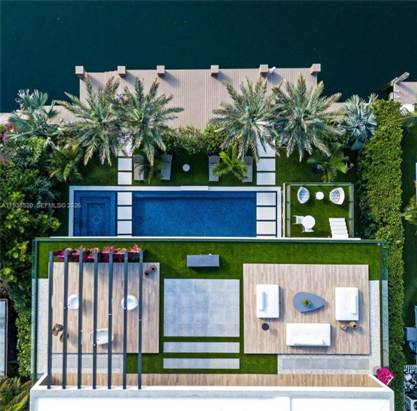 Image 58 of a home in .