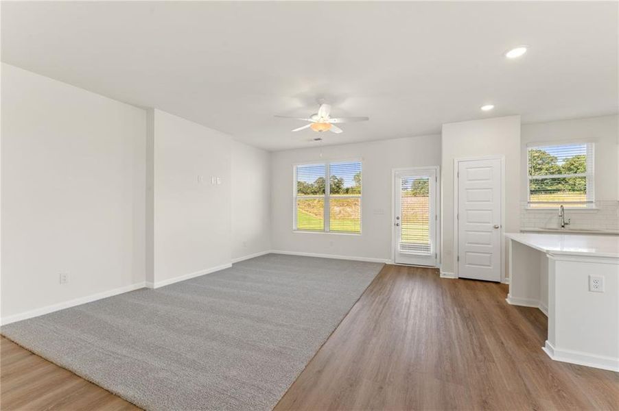 Spacious, unfurnished interior of a new home in Oakhill Estates, Adairsville (Image 17). Spacious, unfurnished interior of a new home in Oakhill Estates, Adairsville (Image 17).