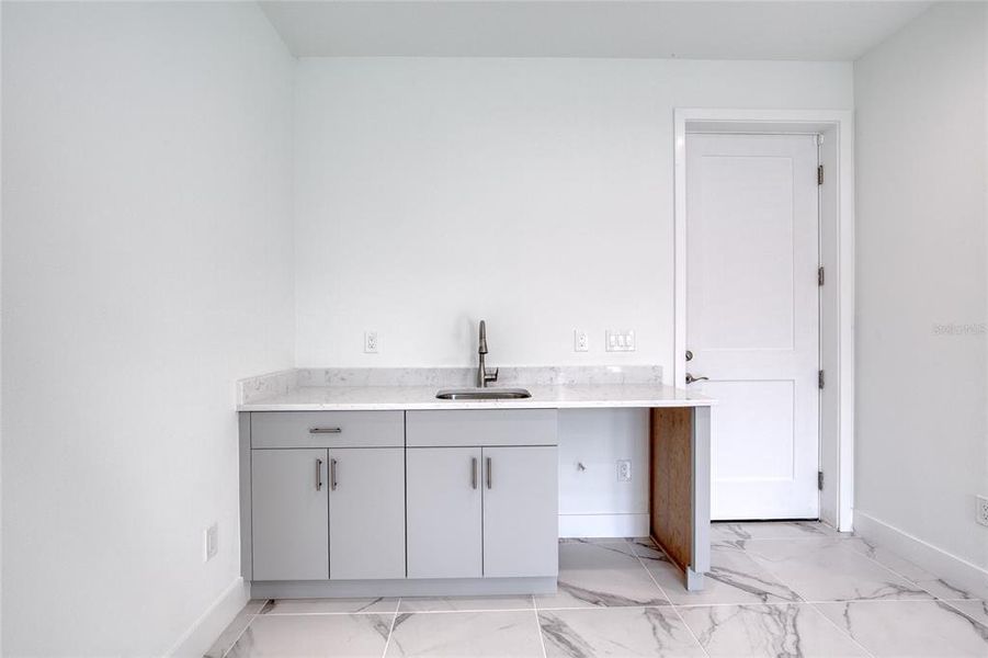 Image 76 of a home in .