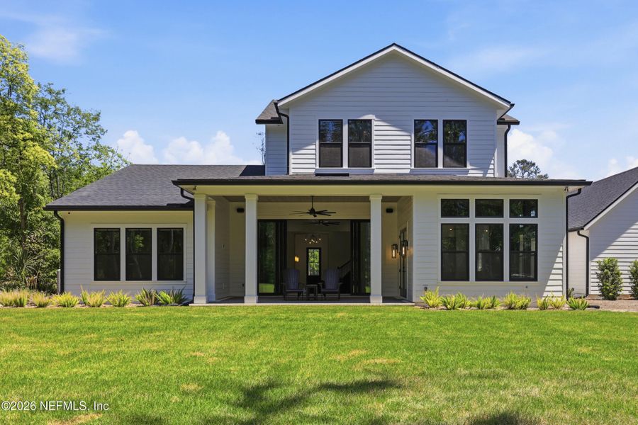 Exterior details and patio area of a home in , Ponte Vedra Beach (Image 35).