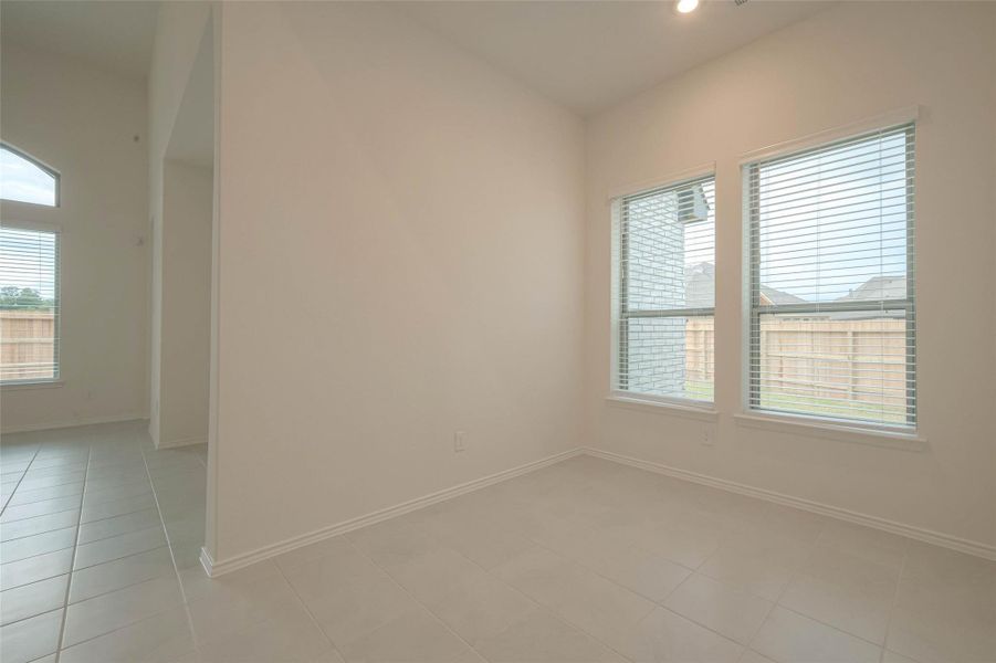 Spacious, unfurnished interior of a new home in Mandola Farms , Richmond (Image 22).