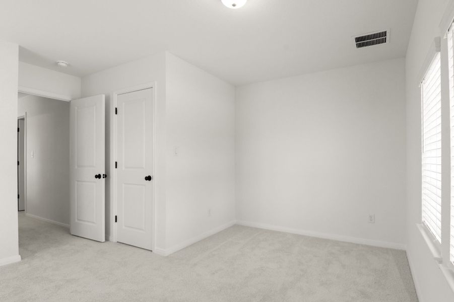 Representative unfurnished interior of a home built from the Oak by Pacesetter Homes in Blanco Vista, San Marcos (Image 23). Representative unfurnished interior of a home built from the Oak by Pacesetter Homes in Blanco Vista, San Marcos (Image 23).