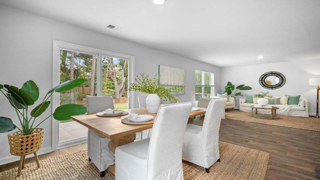 Representative furnished interior of a home built from the Hartsville by D.R. Horton in Rice Hope, Port Wentworth (Image 12).