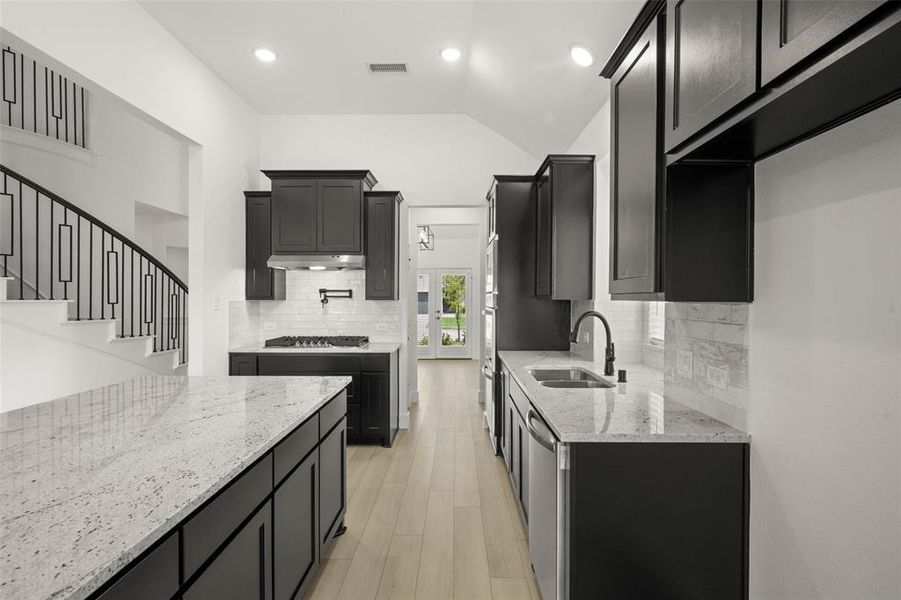 2222 Maybank- Kitchen-5 2222 Maybank- Kitchen-5