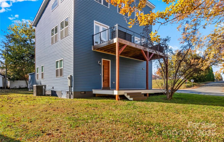 Exterior details and patio area of a home in , Winston-Salem (Image 2).