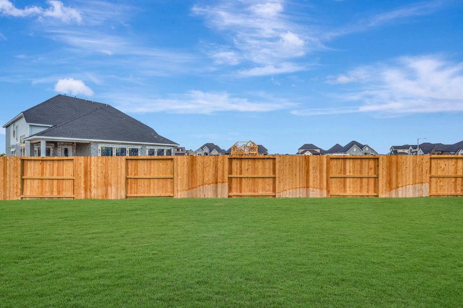 Exterior details and patio area of a home in Beacon Point at Lago Mar - Retreat Collection, Texas City (Image 3).