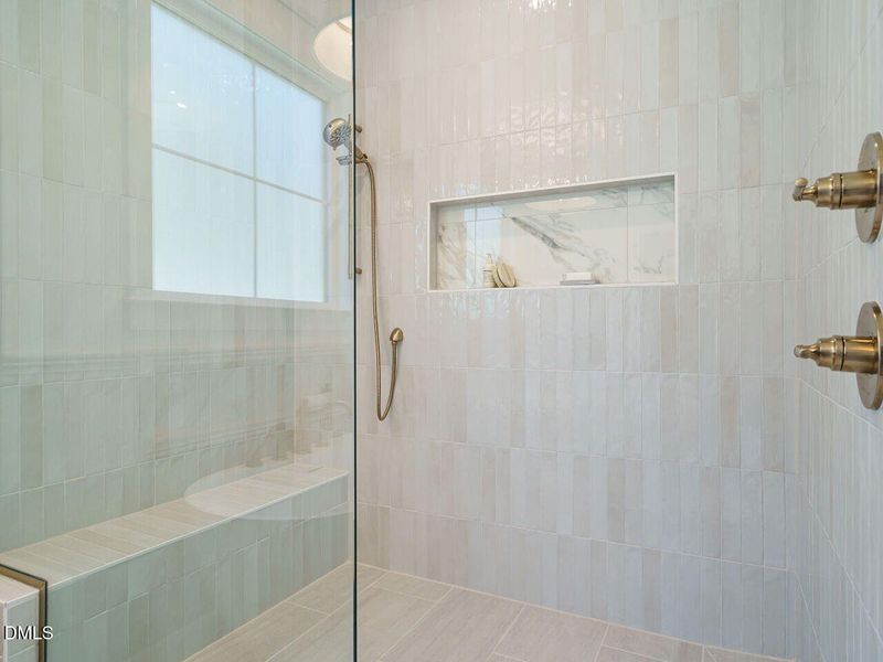 032-1280x960-photo 032-1280x960-photo