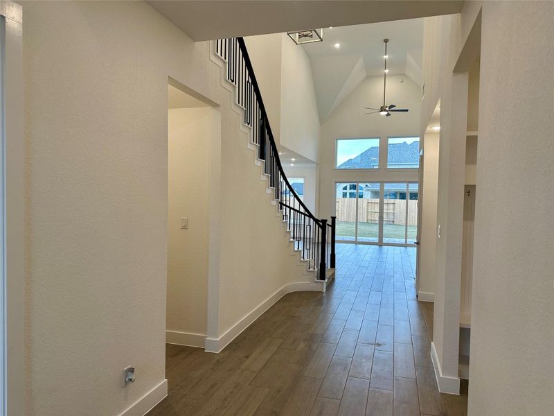 Spacious, unfurnished interior of a new home in Briarley, Montgomery (Image 18).