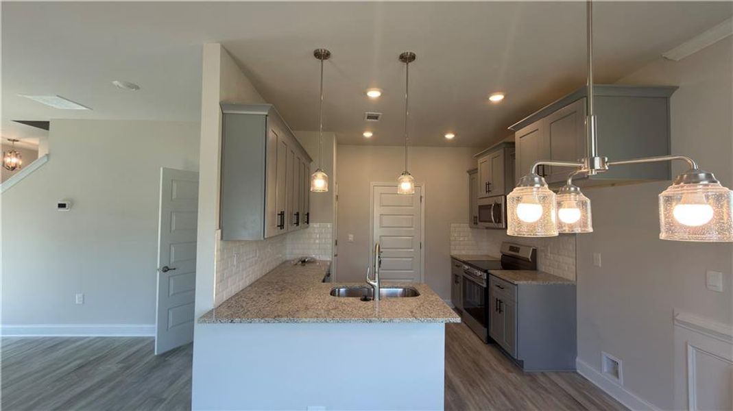 Furnished interior view inside a new home in Habersham Meadows, Demorest (Image 10).