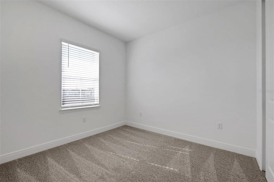 Spacious, unfurnished interior of a new home in , St. Cloud (Image 14).