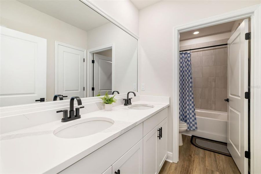 Furnished interior view inside a new home in Star Farms at Lakewood Ranch, Lakewood Ranch (Image 45).