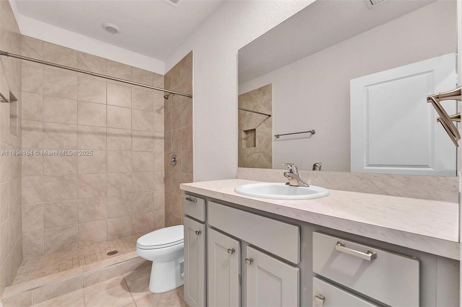 Image 34 of a home in .