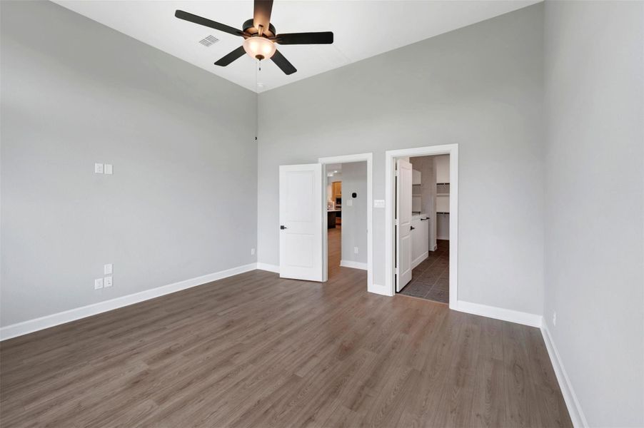 Spacious, unfurnished interior of a new home in Pomona - Reserve Collection, Manvel (Image 30).