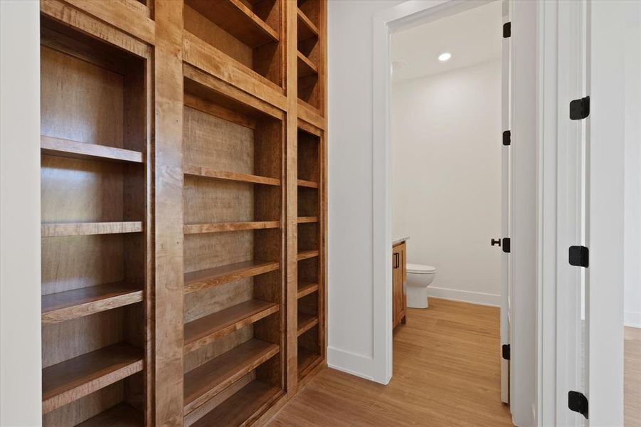 Spacious, unfurnished interior of a new home in , Burleson (Image 29).