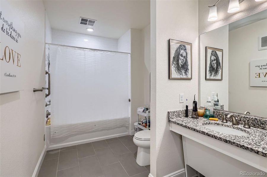 Furnished interior view inside a new home in Stonegate Townhomes, Parker (Image 8).