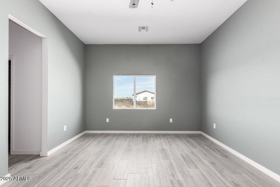 20250209080515680733000000-o