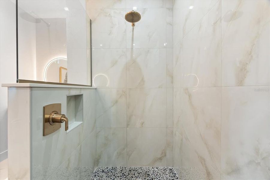 Furnished interior view inside a new home in , Port Charlotte (Image 47).