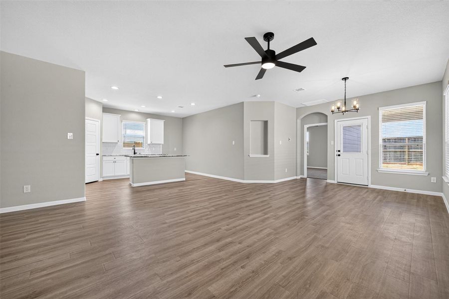 Spacious, unfurnished interior of a new home in La Segarra, Brookshire (Image 21).