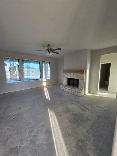 Spacious, unfurnished interior of a new home in Hillview Addition, Decatur (Image 4).