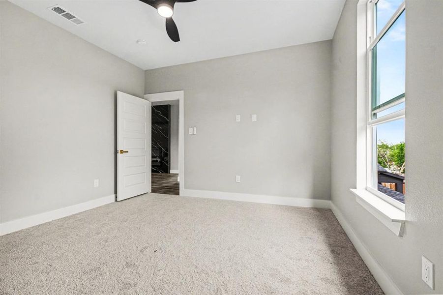 Spacious, unfurnished interior of a new home in , Dallas (Image 33). Spacious, unfurnished interior of a new home in , Dallas (Image 33).