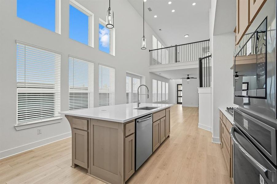 Furnished interior view inside a new home in Hillstead, Lavon (Image 6).