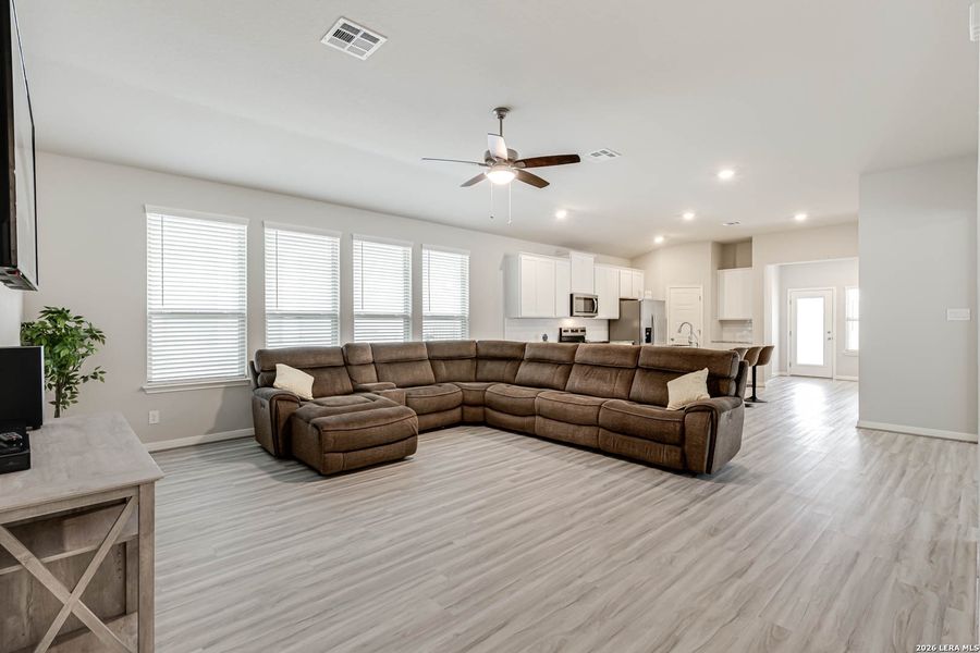 Furnished interior view inside a new home in Remington Ranch, San Antonio (Image 7).