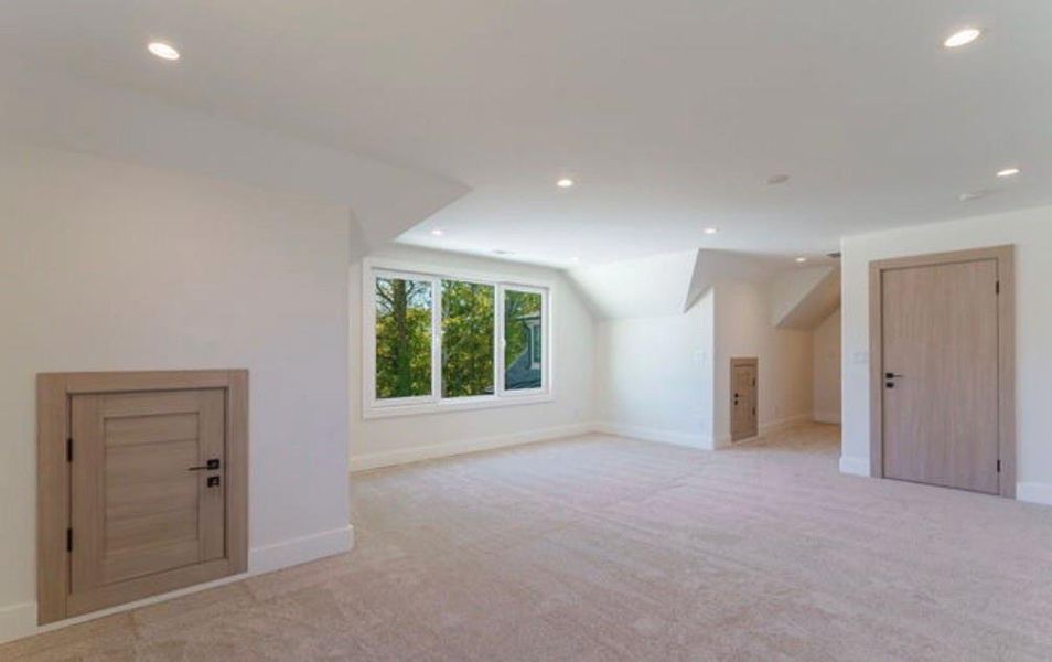 Spacious, unfurnished interior of a new home in , Cumming (Image 92).