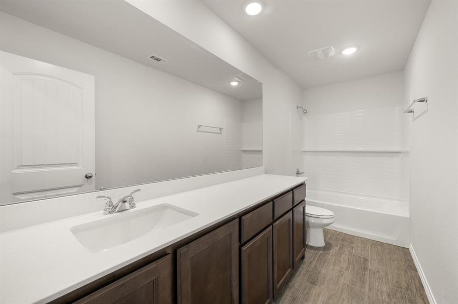 2837 Hay- Bathroom-1 2837 Hay- Bathroom-1
