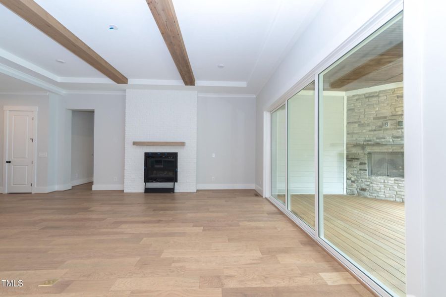 RGA-0379-00_Ballentine C_Family Room (2)