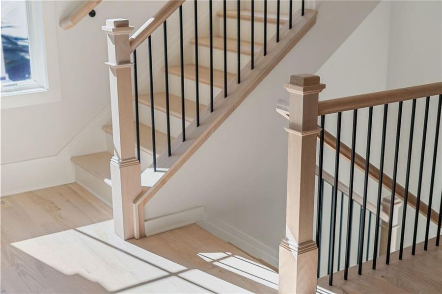 Spacious, unfurnished interior of a new home in , Alpharetta (Image 36).