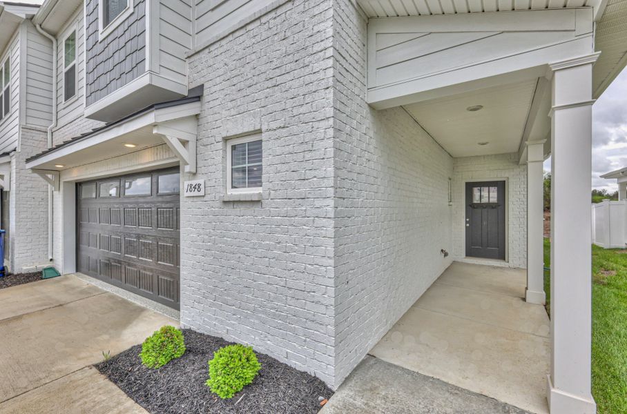 Exterior details and patio area of a home in Jackson Towne, Murfreesboro (Image 3). Exterior details and patio area of a home in Jackson Towne, Murfreesboro (Image 3).