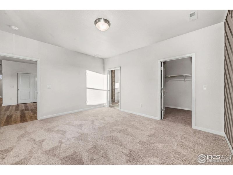 Spacious, unfurnished interior of a new home in , Fort Lupton (Image 26).