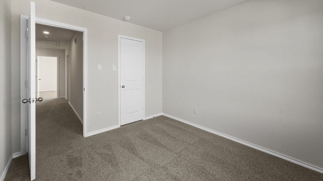 Spacious, unfurnished interior of a new home in Wildcat Ranch, Crandall (Image 17).