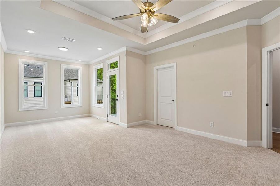 Spacious, unfurnished interior of a new home in Byers Park, Alpharetta (Image 28). Spacious, unfurnished interior of a new home in Byers Park, Alpharetta (Image 28).