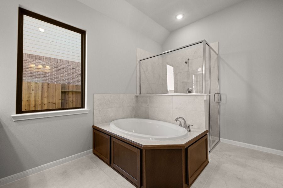 2,800sf New Home in Schertz, TX.  - Slide 24