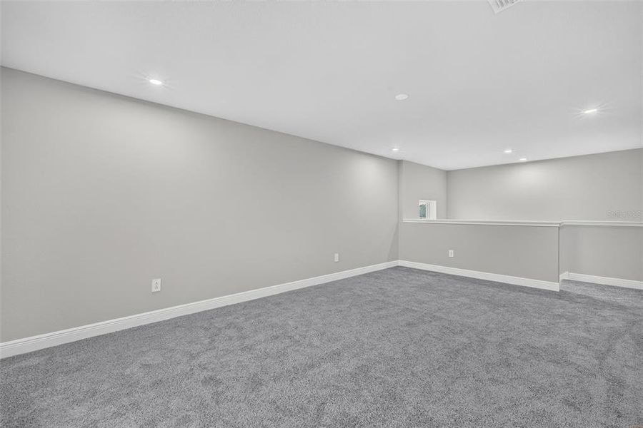 Spacious, unfurnished interior of a new home in Crosswind Ranch, Parrish (Image 32). Spacious, unfurnished interior of a new home in Crosswind Ranch, Parrish (Image 32).