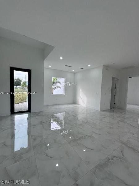 Image 12 of a home in .