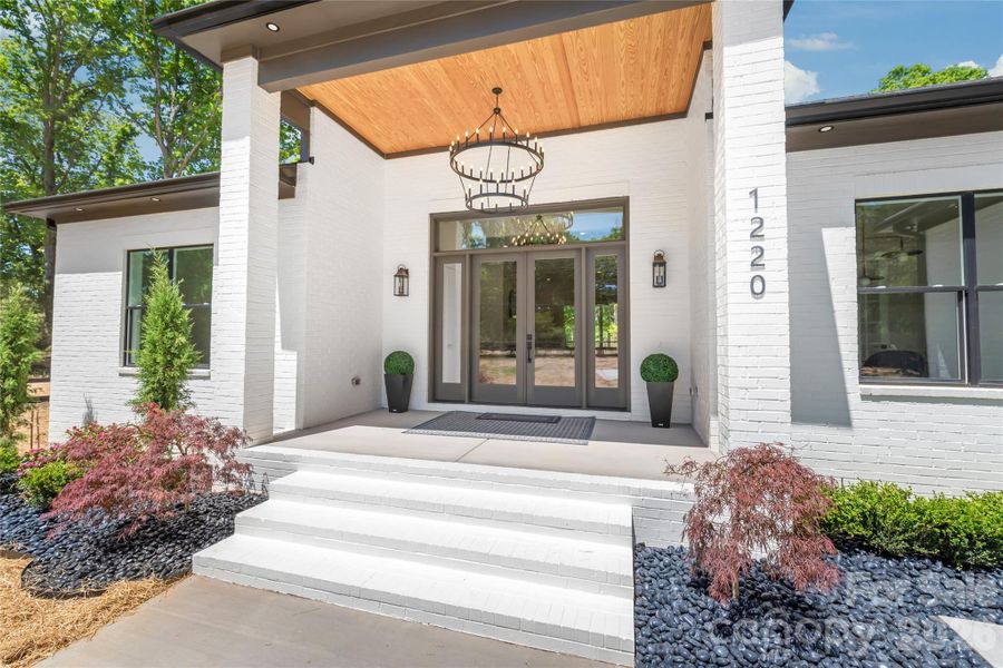 Exterior details and patio area of a home in , Waxhaw (Image 4).