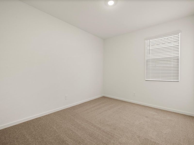 Spacious, unfurnished interior of a new home in Mountain View Estates Signature Series, Buckeye (Image 15).